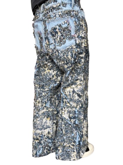 DISTRESSED TAPESTRY DENIM